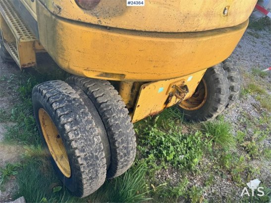 Komatsu PW75 Wheeled Excavator w/ Tilting Grading Bucket – 915 1998 2 Wheeled Excavators image 29