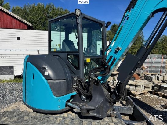 Airman AX55U-6A Mini Excavator with Rototilt, 3 Buckets, AX55U-6A Mini Excavator with Rototilt, 3 Buckets, 2017 2 image 59
