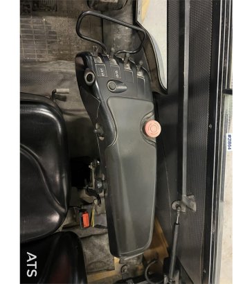 CAT DP30N DP30N 2005 2 Forklift image 30