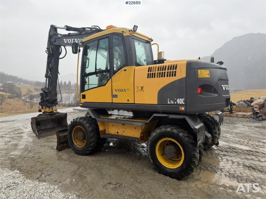 Volvo EW140C wheeled machine w/rototilt, sanding bucket EW140C wheeled machine w/rototilt, sanding bucket 2007 2 Wheeled E...