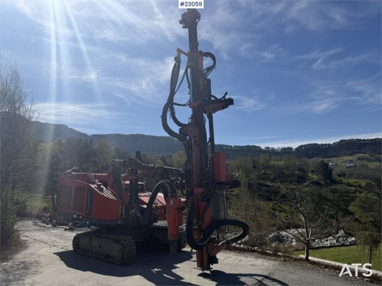 Sandvik DX600R drill rig with HL650 hammer, GPS, and wate DX600R drill rig with HL650 hammer, GPS, and wate 2019 2 image 15