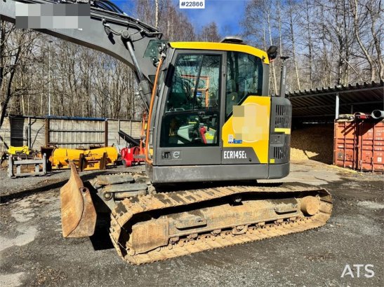 Volvo ECR145EL crawler excavator – Rototilt – 3 buckets ECR145EL crawler excavator – Rototilt – 3 buckets 2019 2 Crawler E...