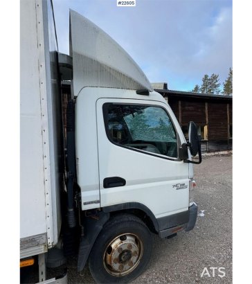 Mitsubishi Fuso 7C18 4x2 box truck with tail lift – repair ob Fuso 7C18 4x2 box truck with tail lift – repair ob 2010 2 im...