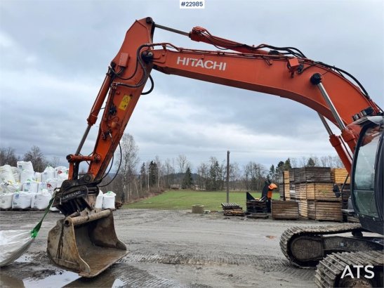 Hitachi ZX210LC-5B crawler excavator w/ tilt bucket – new ZX210LC-5B crawler excavator w/ tilt bucket – new 2013 2 Crawler...