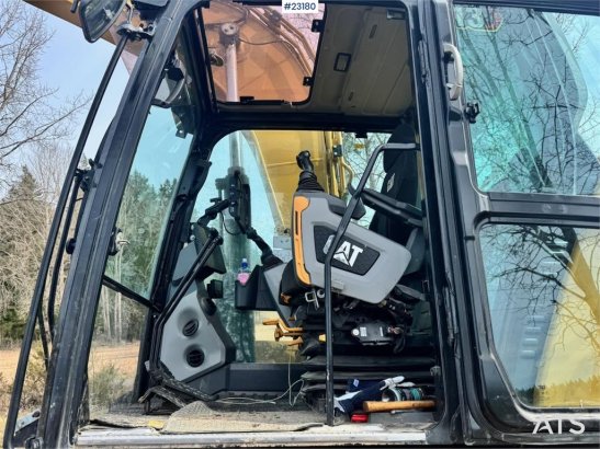 CAT 313 26 2021 2 Crawler Excavators image 15