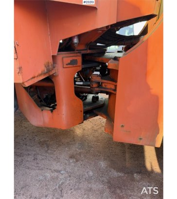 Fiat-Hitachi wheel loader with bucket Fiat-Hitachi wheel loader with bucket 1996 2 Wheel Loaders image 15