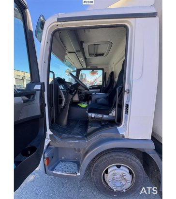 MAN TGL 8.220 4x2 box truck – 115,000 km – tail lift a TGL 8.220 4x2 box truck – 115,000 km – tail lift a 2016 2 image 15