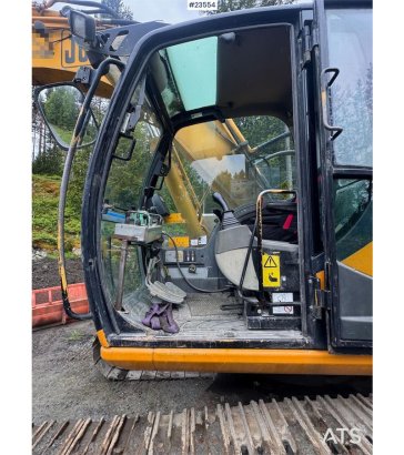 JCB JS210 JS210 2006 2 Crawler Excavators image 15