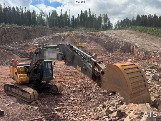 Volvo EC300 Excavator – Engcon Tiltrotator, 2 Buckets an EC300 Excavator – Engcon Tiltrotator, 2 Buckets an 2018 2 Crawler...
