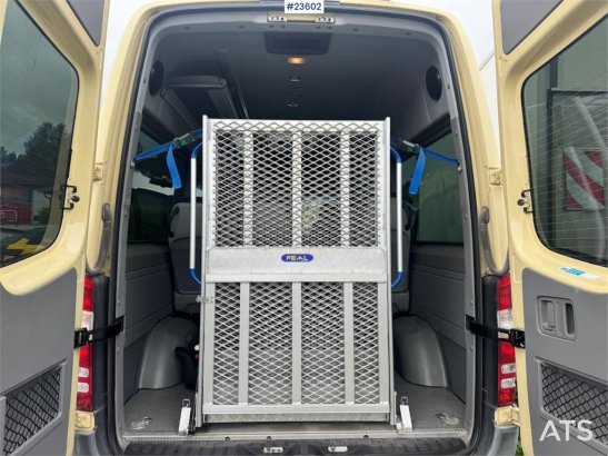 Mercedes-Benz Sprinter 316 CDI Minibus – 10 Seats – Euro 6 Sprinter 316 CDI Minibus – 10 Seats – Euro 6 2014 2 image 30