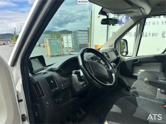 Peugeot Boxer Peugeot Boxer 2018 2 Small Vans image 15