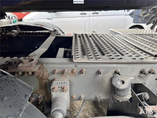 Volvo FH16 6x2 Truck w/tipping hydraulics for tipper sem 590 2004 2 Tractor Units image 15