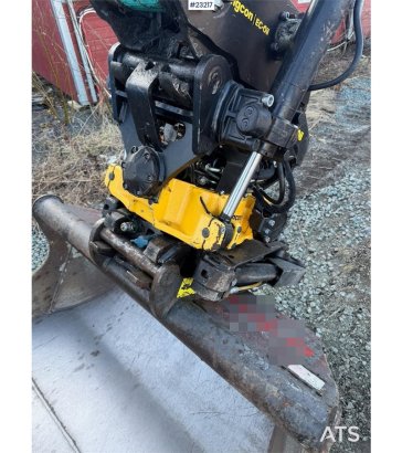 Kobelco SK75SR-7 excavator with rototilt, grab and 3 bucke SK75SR-7 excavator with rototilt, grab and 3 bucke 2023 2 Crawl...