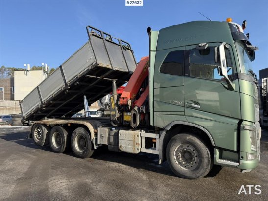 Volvo FH16 8x4 Tridem Crane Truck with 2014 26 t/m Palfi 590 2015 2 Crane trucks image 45