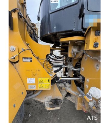 CAT 966 Wheel Loader – Bucket and Weighing System – 50 261 2025 2 Wheel Loaders image 15