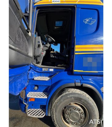 Scania R560 6x2 Hooklift Truck – Crane Hydraulics R560 6x2 Hooklift Truck – Crane Hydraulics 2008 2 image 15