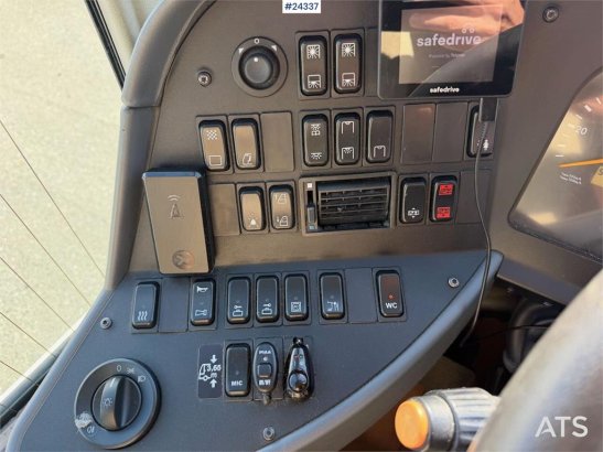 Mercedes-Benz Tourismo 4x2 bus w/ 48+1+1 seats - New clutch. WAT Mercedes-Benz Tourismo 4x2 bus w/ 48+1+1 seats - New clut...