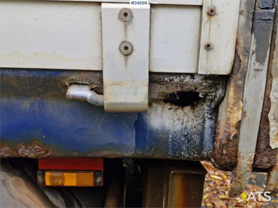 Tyllis 2 akslet Flatbed trailer – repair project with fol Tyllis 2 akslet Flatbed trailer – repair project with fol 2004 2...