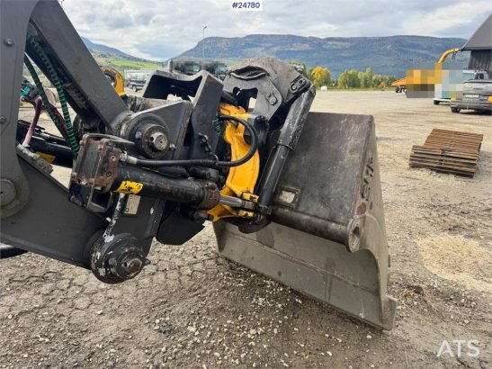 Volvo EW160E Wheeled Excavator with Rototilt and Grading EW160E Wheeled Excavator with Rototilt and Grading 2015 2 Wheeled...