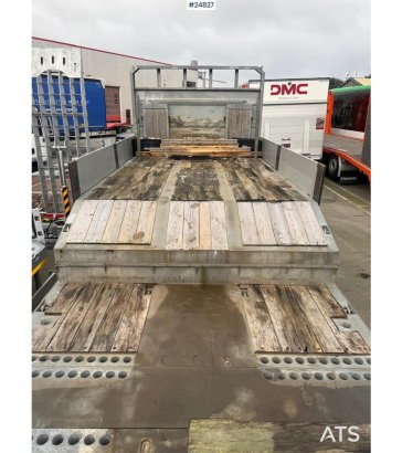 Ozmen Damper 4-Axle Low Loader with Hydraulic Load Ozmen Damper 4-Axle Low Loader with Hydraulic Load 2022 2 Lowloader tra...