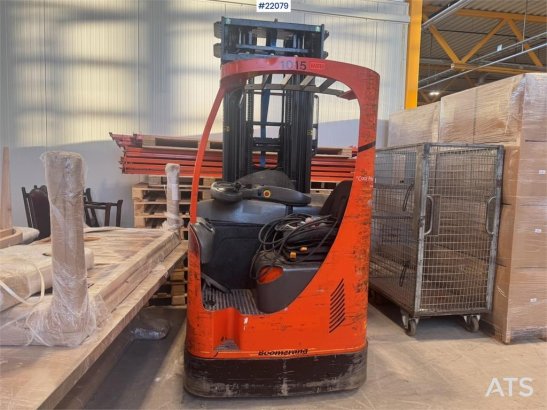 Rocla S16 reach truck with charger Rocla S16 reach truck with charger 2001 2 Forklift image 2