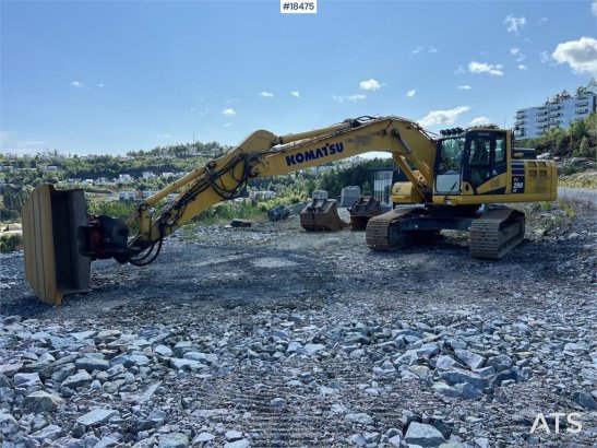 Komatsu PC290LC-11 excavator w/ rotortilt-sanding bucket-D PC290LC-11 excavator w/ rotortilt-sanding bucket-D 2018 2 Crawl...