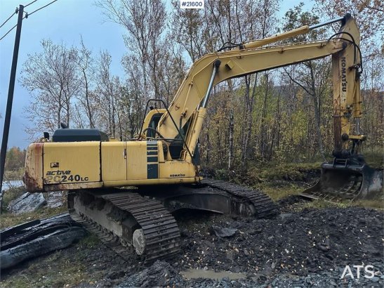 Komatsu PC240LC excavator. WATCH VIDEO. PC240LC excavator. WATCH VIDEO. 2000 2 Crawler Excavators image 2