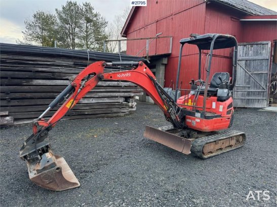 Kubota U17-3a Mini Excavator with 4 Buckets, Ripper, and U17-3a Mini Excavator with 4 Buckets, Ripper, and 2015 2 image 2