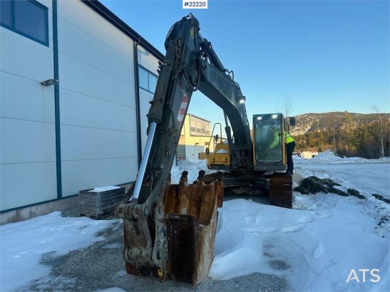 Volvo EC210 BLC excavator w/ toothed bucket. WATCH VIDEO 10104 2006 2 Crawler Excavators image 17