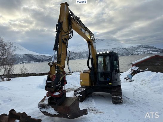 CAT 308D excavator w/ 2 buckets and tiltrotator. Newly 23 2010 2 Crawler Excavators image 2
