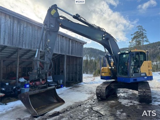 Volvo ECR235EL Tracked excavator w/ Cleaning bucket, til ECR235EL Tracked excavator w/ Cleaning bucket, til 2016 2 Crawler...