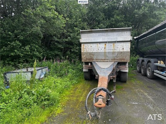 Nor-Slep 3 axle triple trailer. Nor-Slep 3 axle triple trailer. 2004 2 Dump trailers image 62