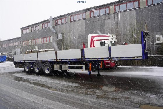 Kel-Berg Rettsemi m/uttrekk KEL-BERG Rettsemi m/uttrekk 2017 2 image 77