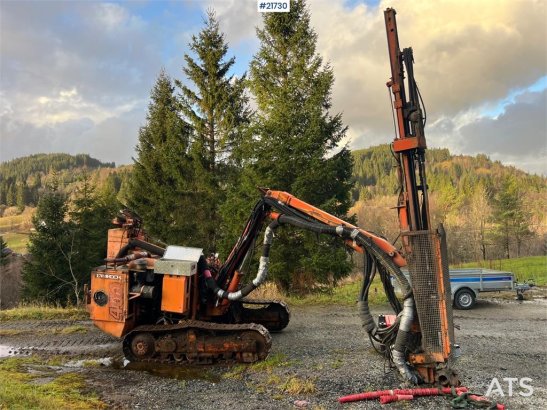 Tamrock DHA400 Drilling rig w/ CPR 438L hammer Tamrock DHA400 Drilling rig w/ CPR 438L hammer 1986 2 image 17