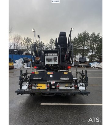 Bomag BF300 P-2 Asphalt Paver – 905 Hours – GPS BF300 P-2 Asphalt Paver – 905 Hours – GPS 2025 2 Asphalt pavers image 17