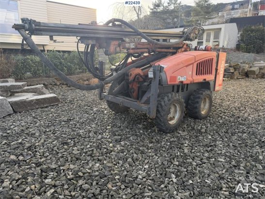 Sandvik Commando DC125R drill rig Commando DC125R drill rig 2013 2 image 26