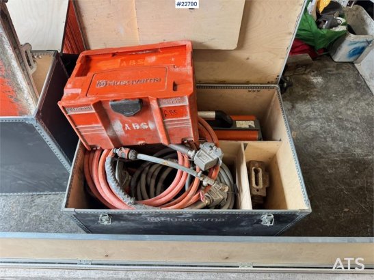 Husqvarna WS 482 HF Wall Saw with Remote Control WS 482 HF Wall Saw with Remote Control 2016 2 image 32