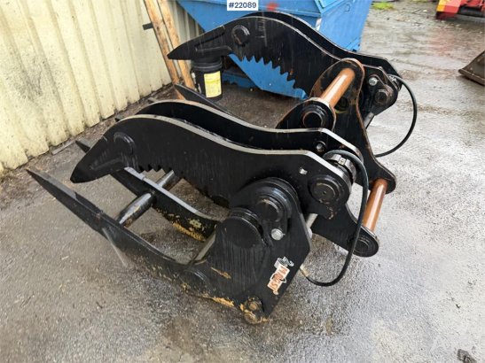 Magsi Rateau wood gripper m/s70 attachment Magsi Rateau wood gripper m/s70 attachment 2017 2 image 24