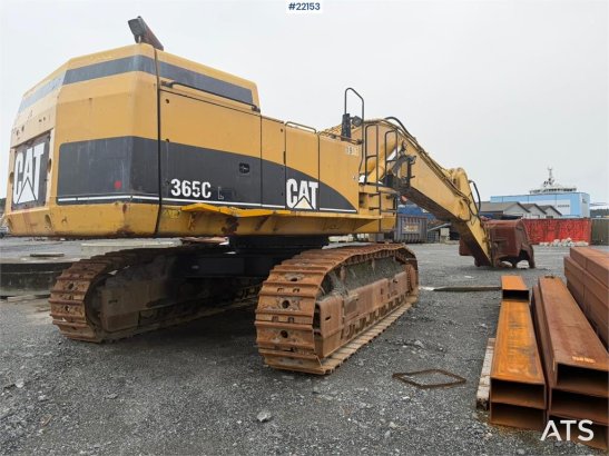 CAT 365C excavator with tooth bucket 365C excavator with tooth bucket 2006 2 Crawler Excavators image 29