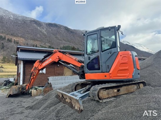 Hitachi ZX65USB-5A crawler excavator – Rototilt – 3 bucket ZX65USB-5A crawler excavator – Rototilt – 3 bucket 2014 2 Crawl...
