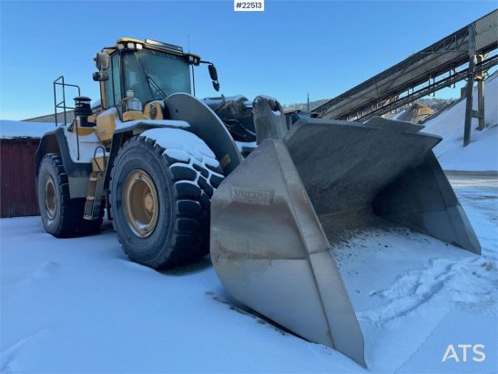 Volvo L250H Wheel Loader with bucket – gearbox needs rep L250H Wheel Loader with bucket – gearbox needs rep 2015 2 Wheel L...