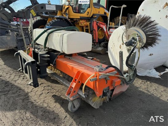Tuchel Profi 660 -230 Hydraulic broom. Tuchel Profi 660 -230 Hydraulic broom. 2020 2 image 2
