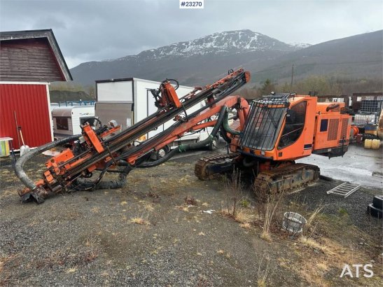 Tamrock 500 drilling rig w/ full set of new drill rods and Tamrock 500 drilling rig w/ full set of new drill rods and 2000...