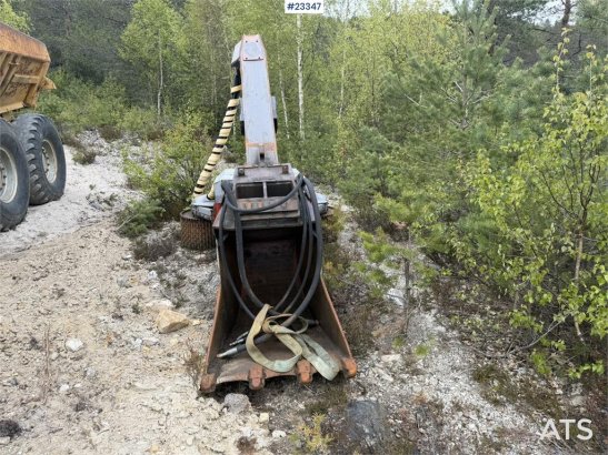 Log Max 7000XT harvesting attachment for excavators, compl LOG MAX 7000XT harvesting attachment for excavators, compl 2008...