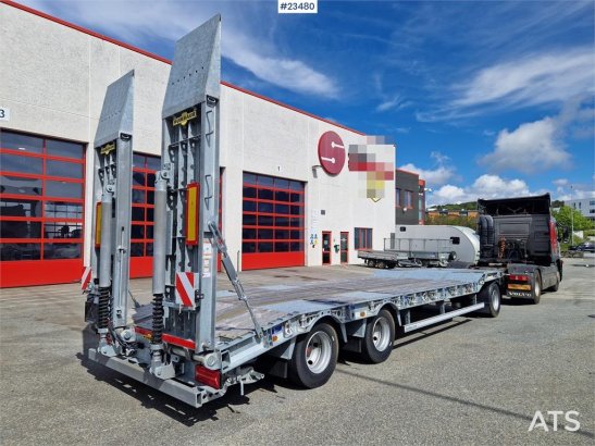 Humbaur HTD 30 3-axle machinery trailer with double loadin Humbaur HTD 30 3-axle machinery trailer with double loadin 2 Lo...
