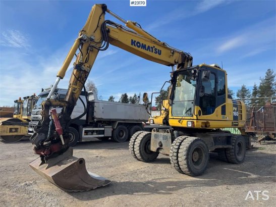 Komatsu PW160-8 Wheel Excavator with tilt and 2 buckets 915 2013 2 Wheeled Excavators image 14
