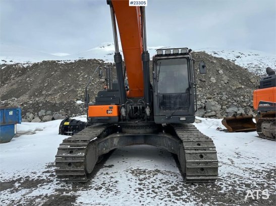Doosan DX300LC-7 excavator w/ GPS, 3 buckets and tiltrota Doosan DX300LC-7 excavator w/ GPS, 3 buckets and tiltrota 2020 2...