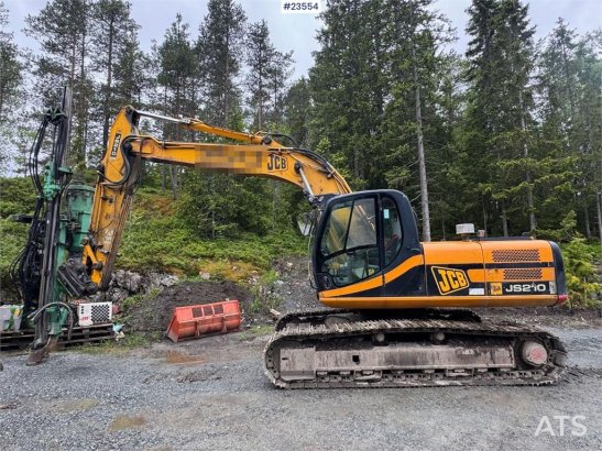 JCB JS210 JS210 2006 2 Crawler Excavators image 2