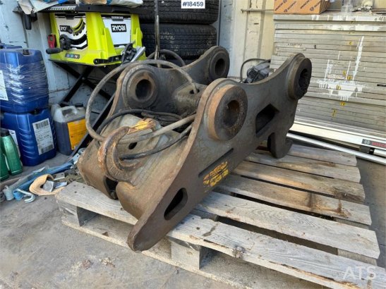 Volvo B20 quick coupler B20 quick coupler 2004 2 image 2