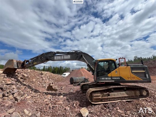 Volvo EC300 Excavator – Engcon Tiltrotator, 2 Buckets an EC300 Excavator – Engcon Tiltrotator, 2 Buckets an 2018 2 Crawler...